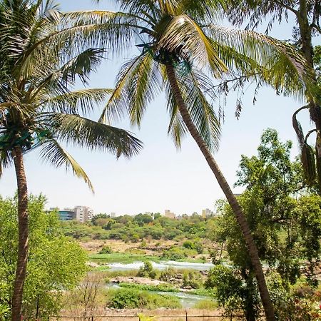 Urban Nomads Pune Riverside Colive Cowork Vandrehjem Eksteriør billede