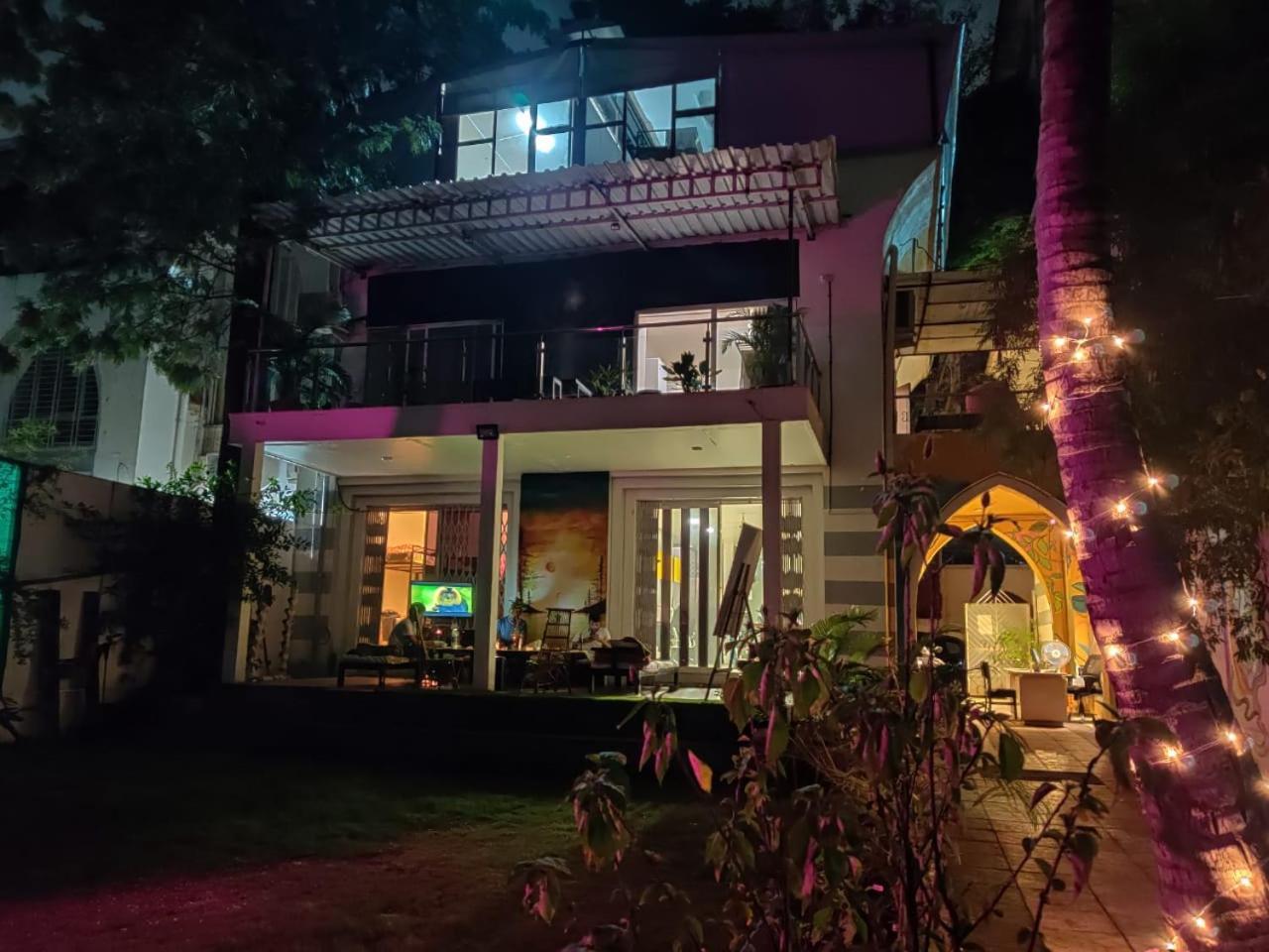 Urban Nomads Pune Riverside Colive Cowork Vandrehjem Eksteriør billede